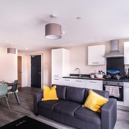 Modern & Spacious 2 Bed Apartment In Manchester Exteriér fotografie